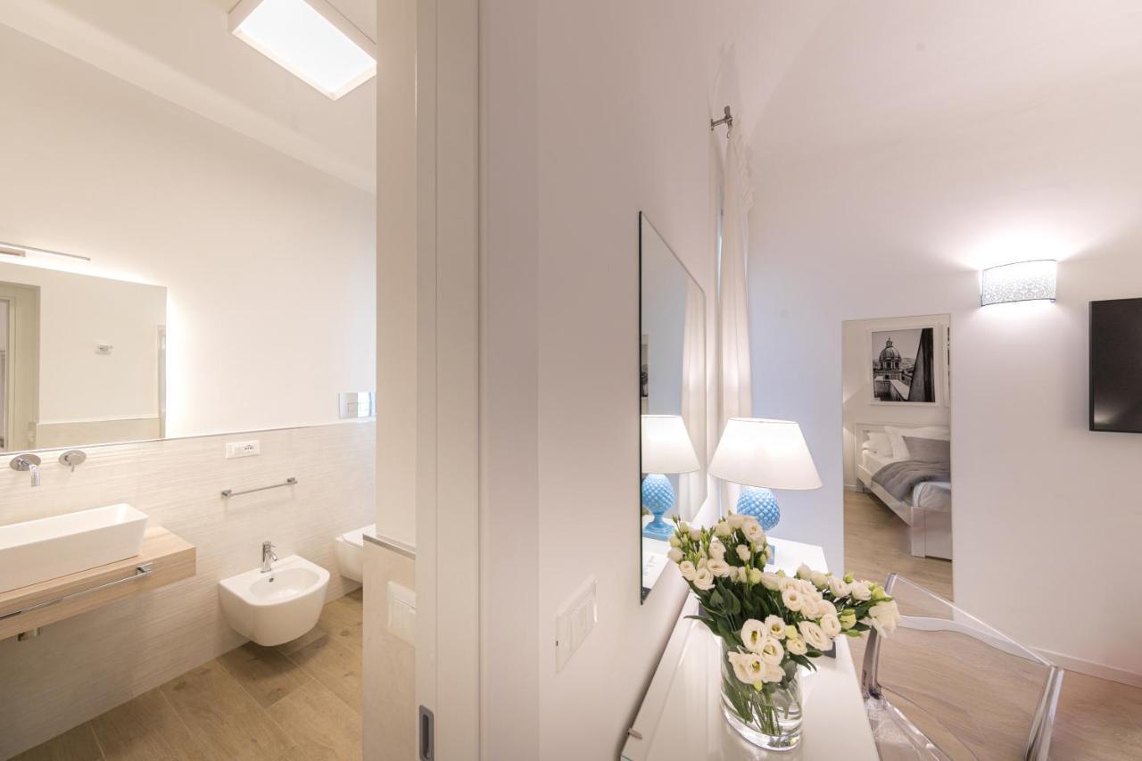 La Home42 Suite Palermo Exteriör bild