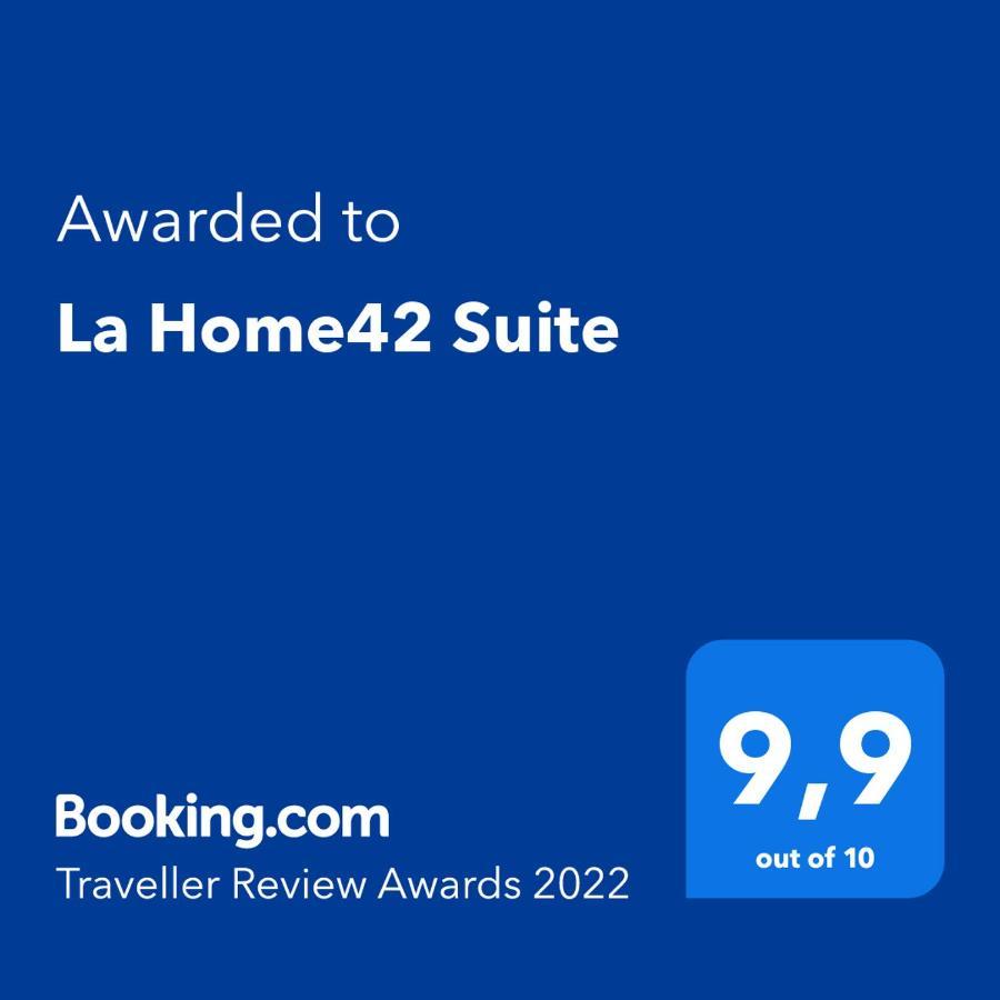 La Home42 Suite Palermo Exteriör bild
